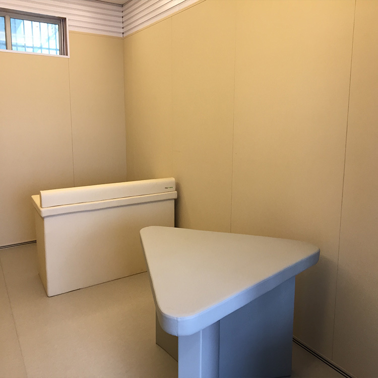 留置室防撞軟包墻面建設(shè)板材
